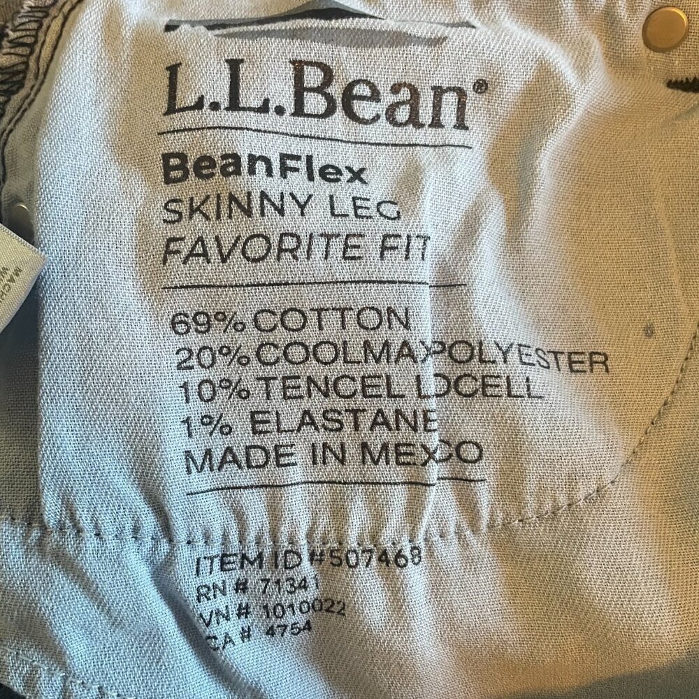 295. LL Bean Favorite Fit Womens Jeans, Size 16, EUC - Picture 7 of 7